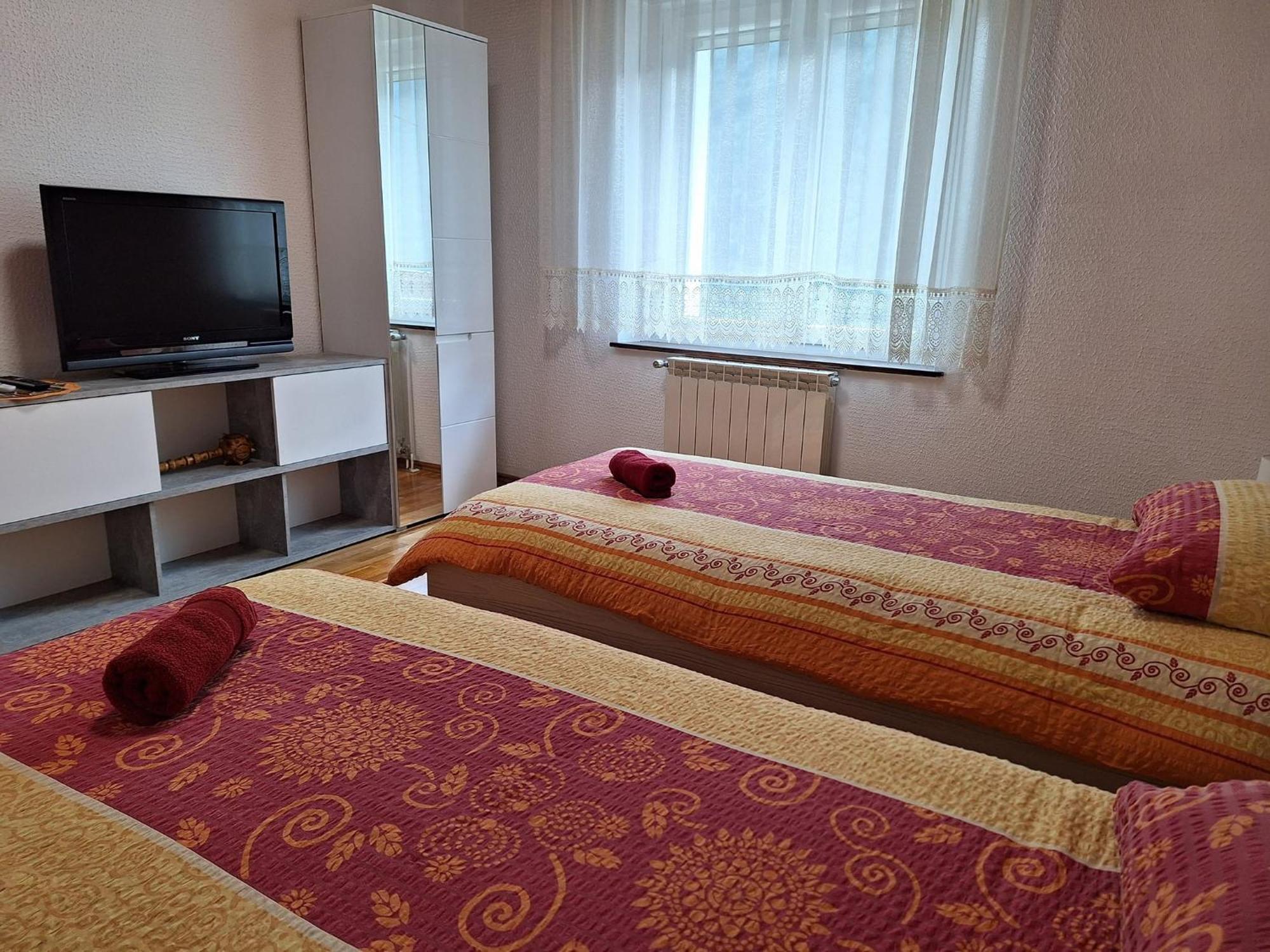 Holiday House Near The Soca River 托尔明 外观 照片