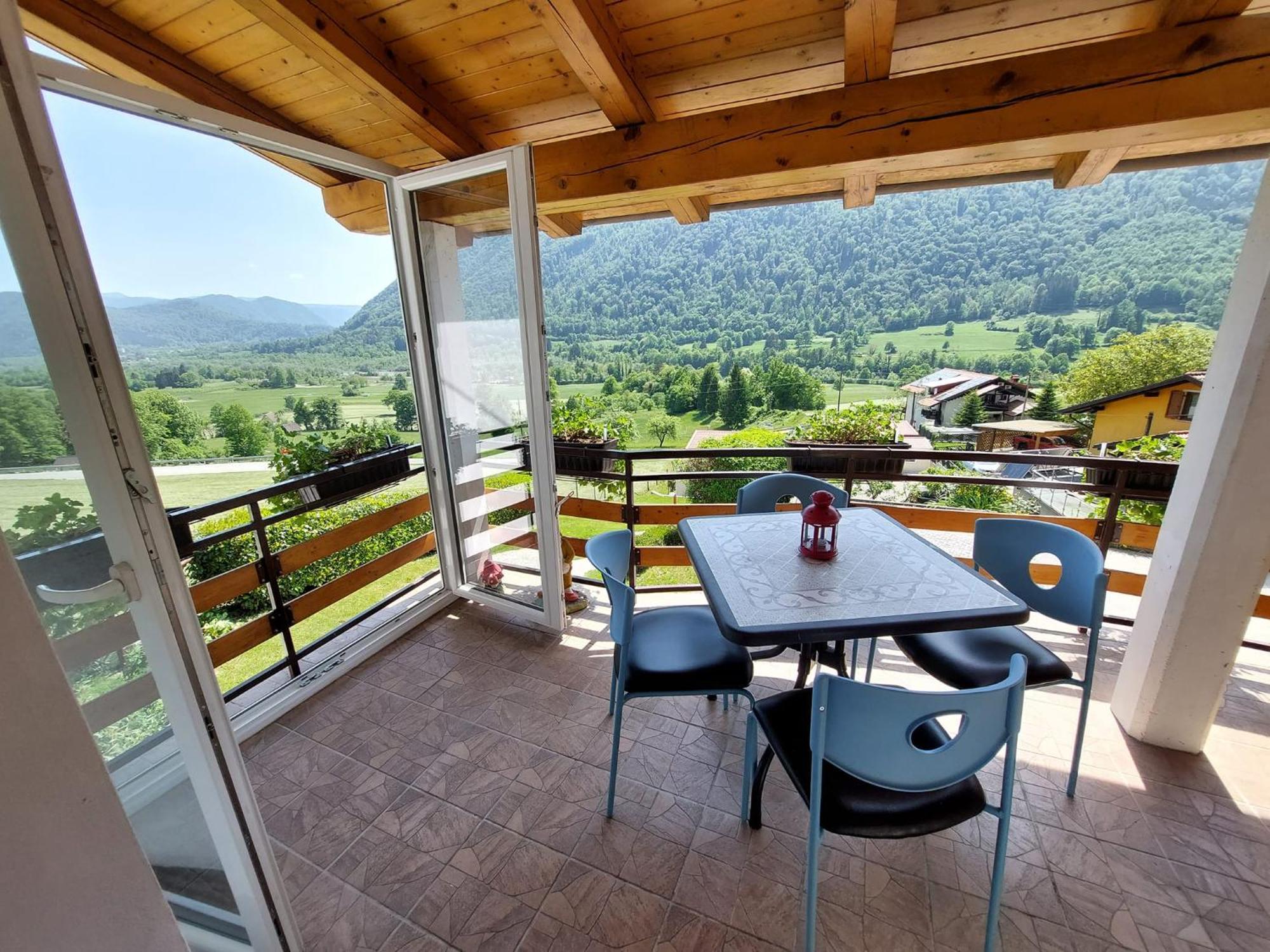 Holiday House Near The Soca River 托尔明 外观 照片