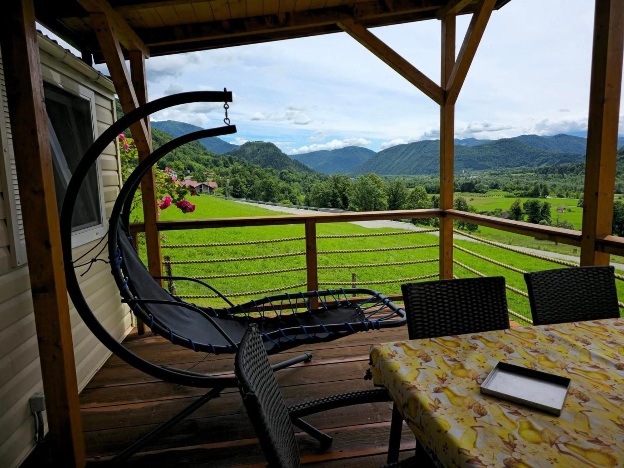 Holiday House Near The Soca River 托尔明 外观 照片